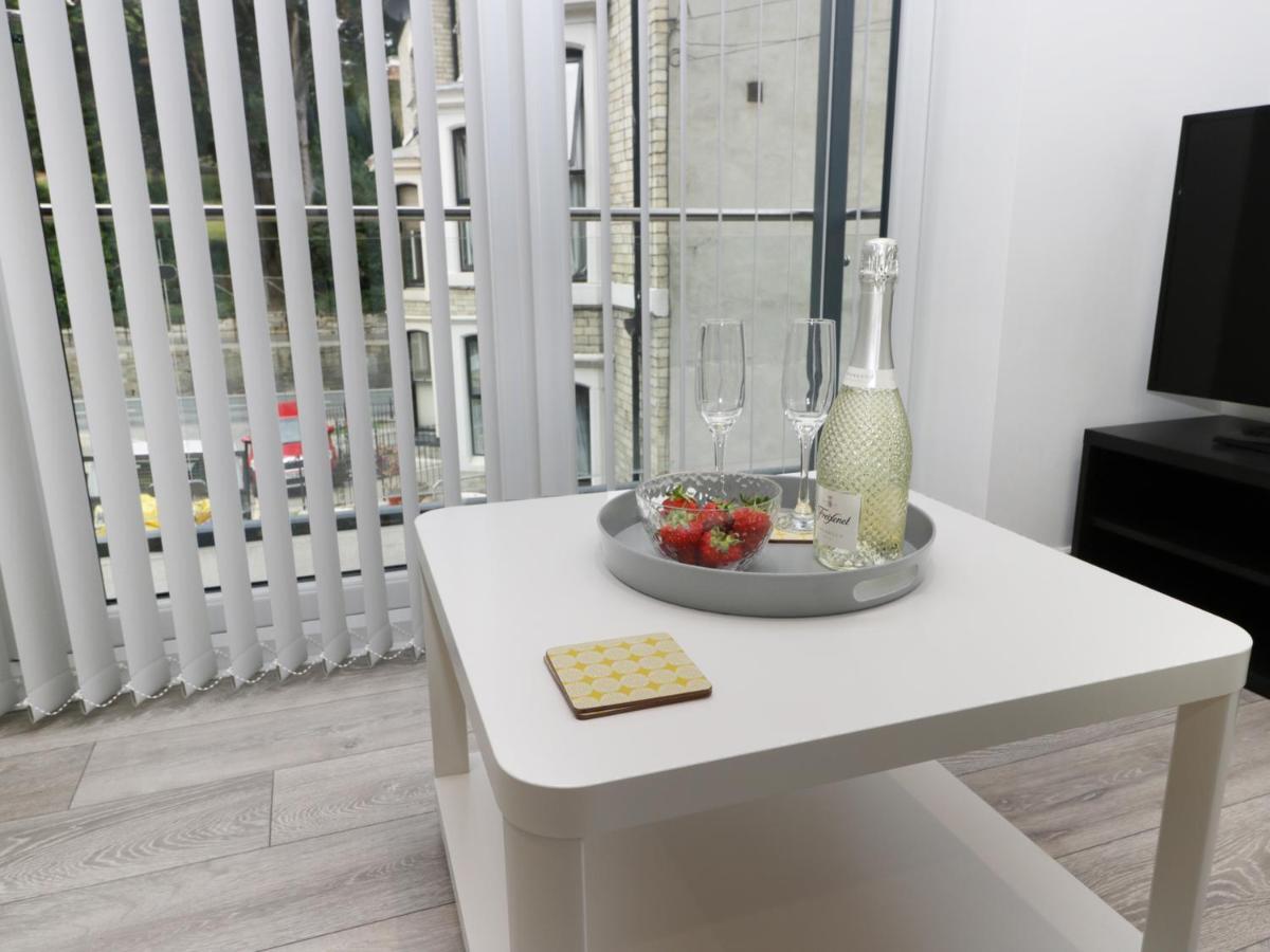 The Office Gardens, Apartment 1 ويتبي المظهر الخارجي الصورة